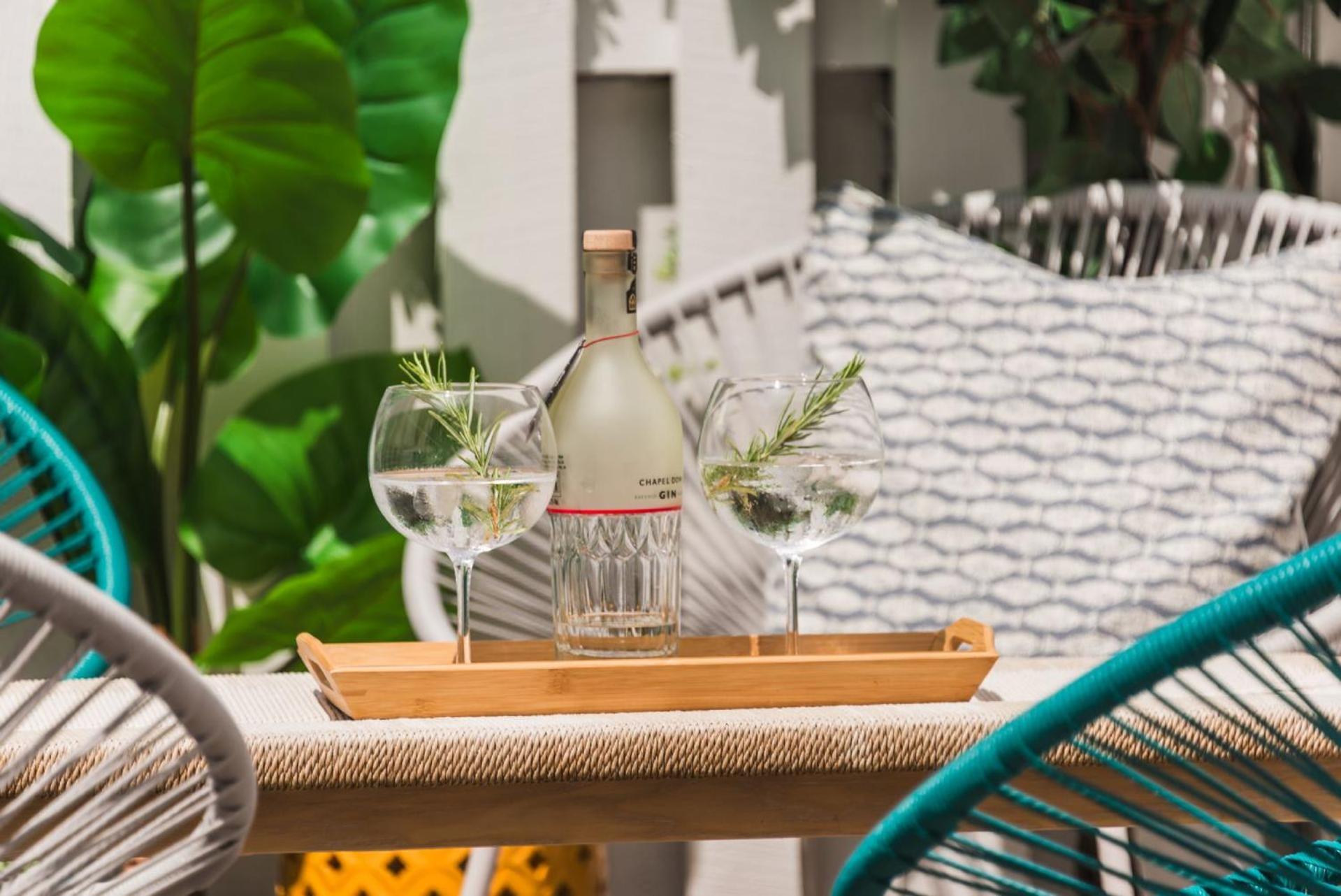 Tradewinds Villa Camber Ngoại thất bức ảnh