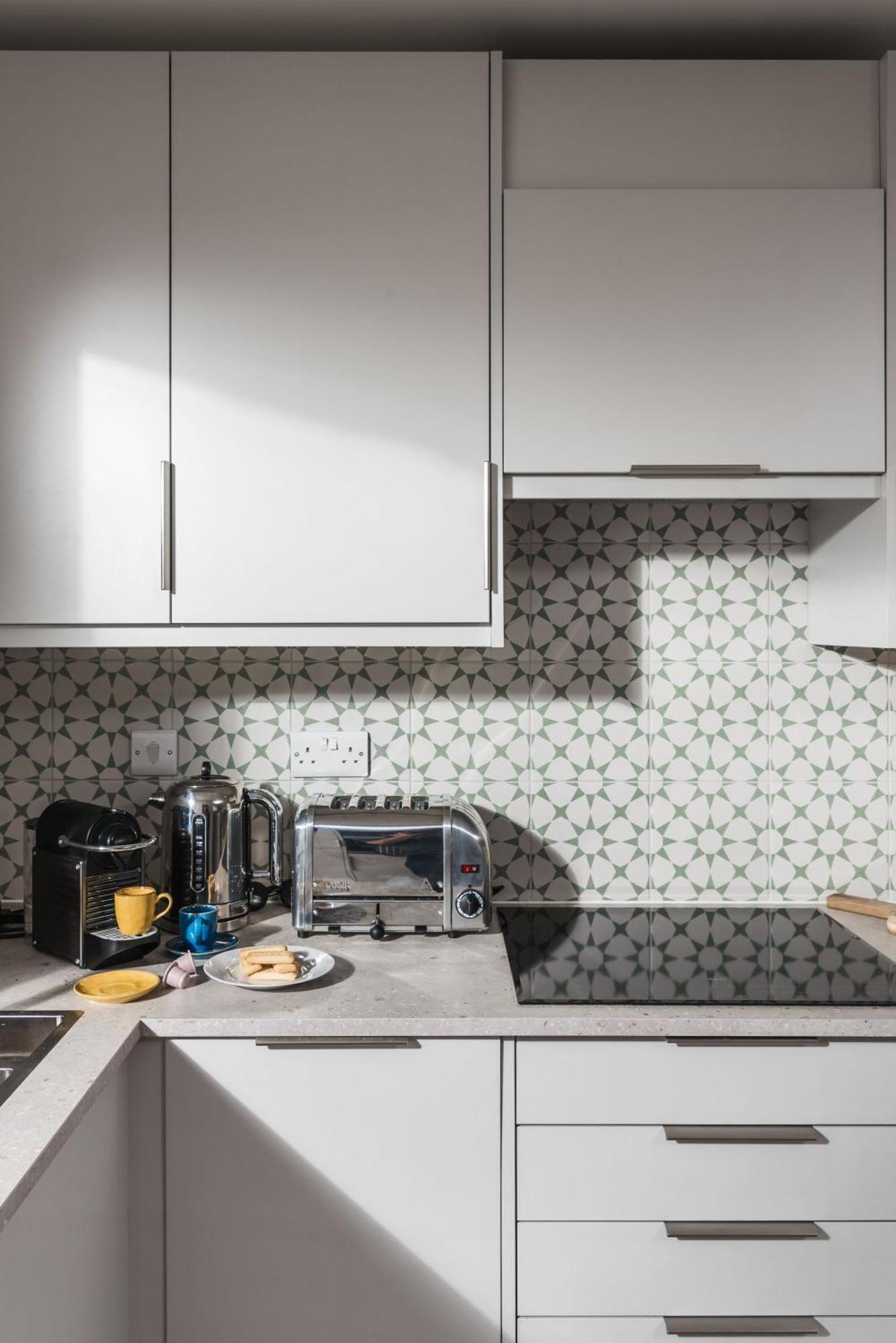 Tradewinds Villa Camber Ngoại thất bức ảnh
